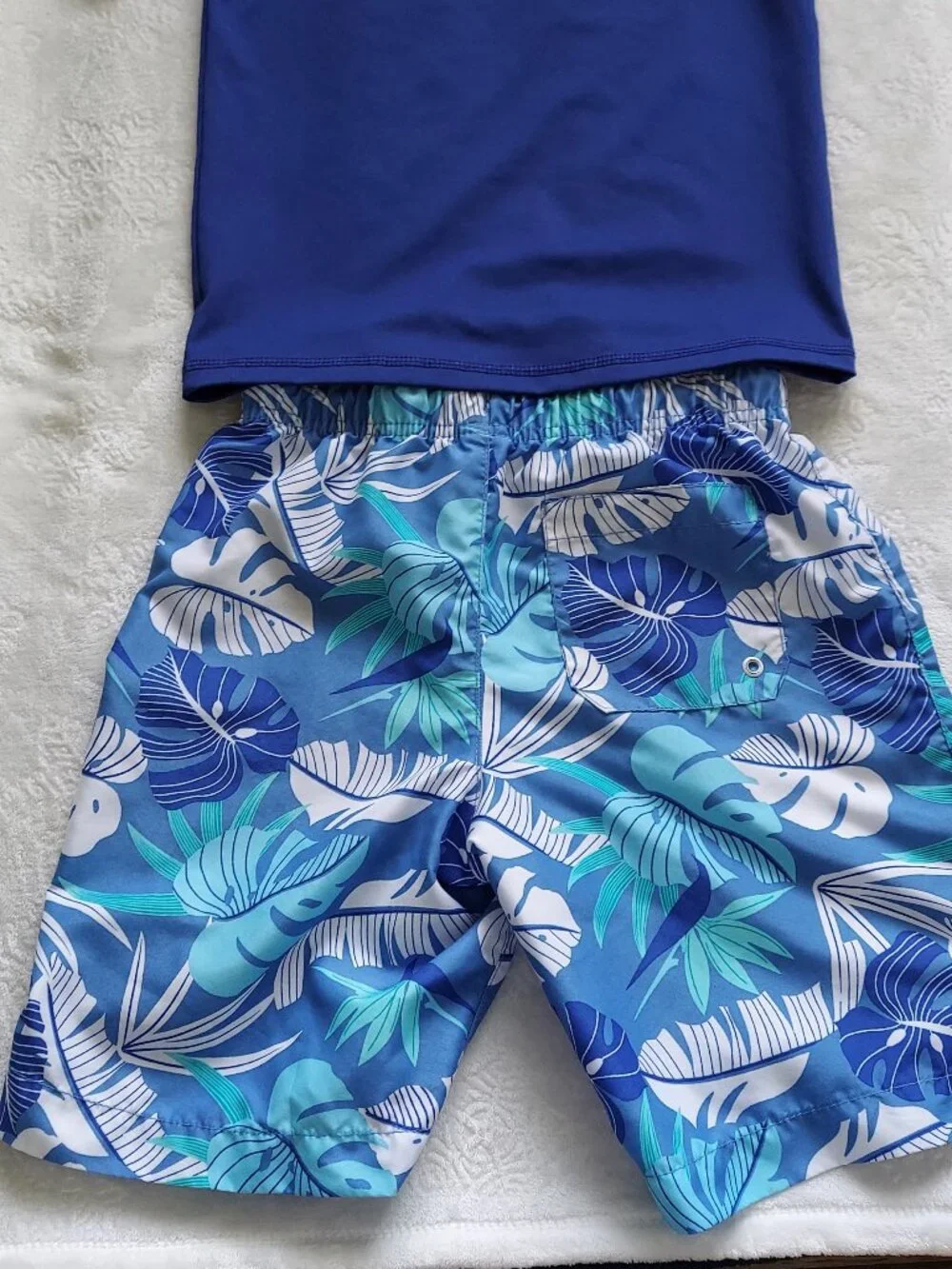 Boys Rashguard and Swim Trunks Large